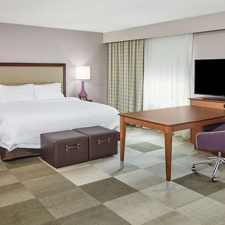 Hampton Inn Fond Du Lac Dış mekan fotoğraf
